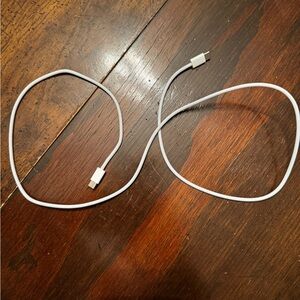 Apple White Lightning Charger Cable